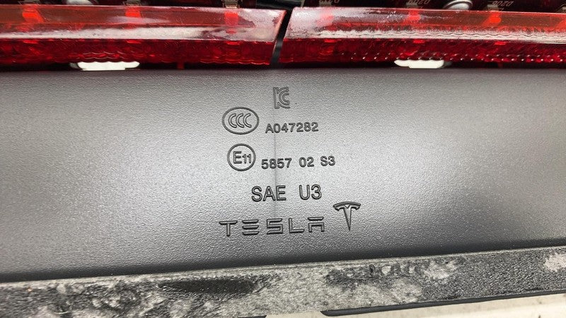 ⭕ 12-20 Model S Rear Center High Mounted Stop Light Third 3rd Brake 60