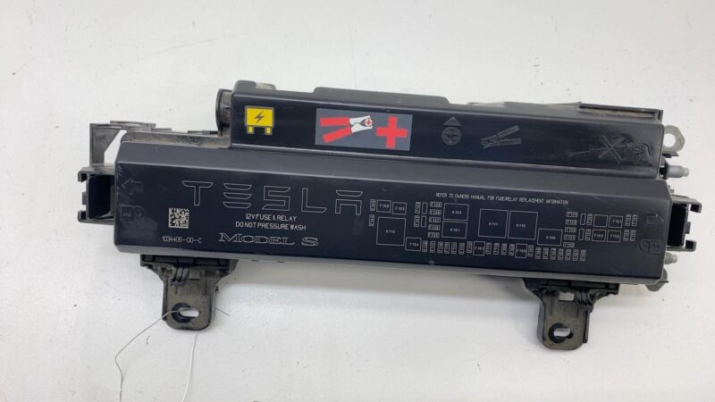 103440500F ⭕16-20 Model S Front Trunk Frunk Engine Bay Under Hood Fuse Box 12V 1034405-00-F