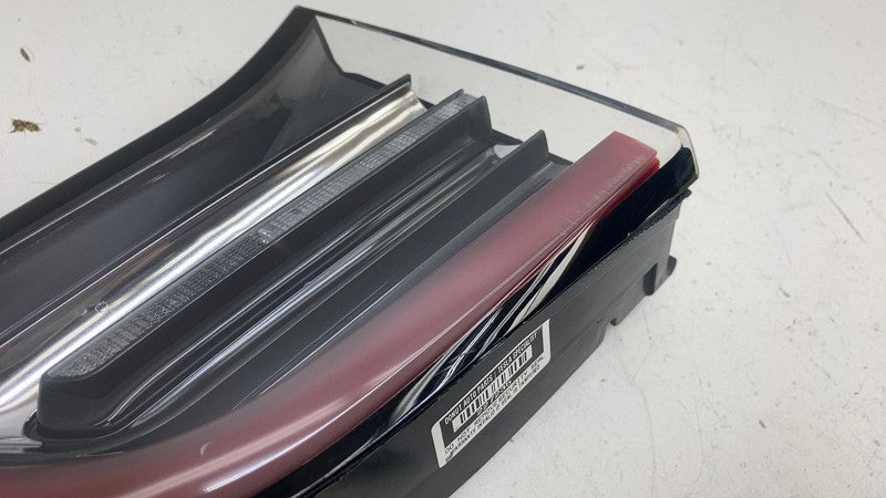 107740100E ⭕ 2017-2023 Model 3 Rear Left Inner Taillight LED Tail Lamp 3-Pin 1077401-00-E