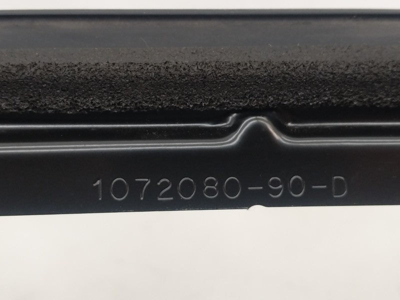 ⭕ 16-20 Tesla Model X Rear Passenger Side Door Seal Bracket Right 1072