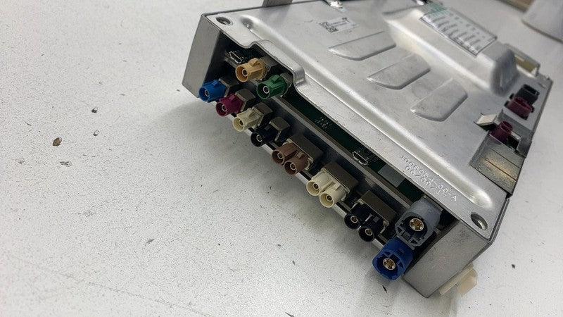 1098054 00 A 2017-2020 Tesla Model 3 Autopilot Media Control Module MCU / ADAS Computer Assy