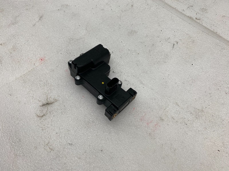 ⭕ 16-26 Model X Front Right Door Pop Actuator Control Module Unit 1045