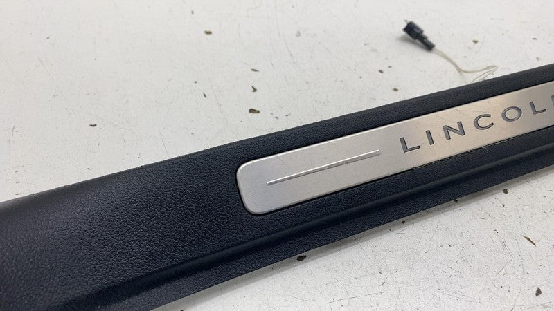 ⭕ 18-21 Lincoln Navigator Front Left Door Sill Scuff Plate Trim LH KL7