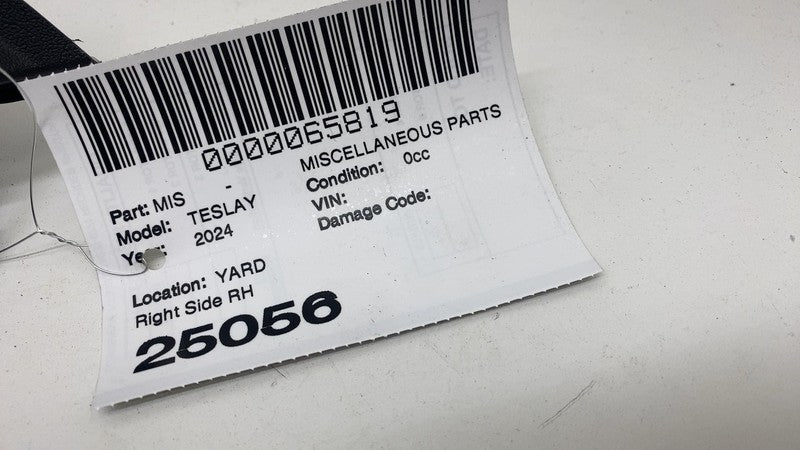 ⭕ 2020-2024 Model Y Right Side Upper C-Pillar Interior Trim Cover 1802