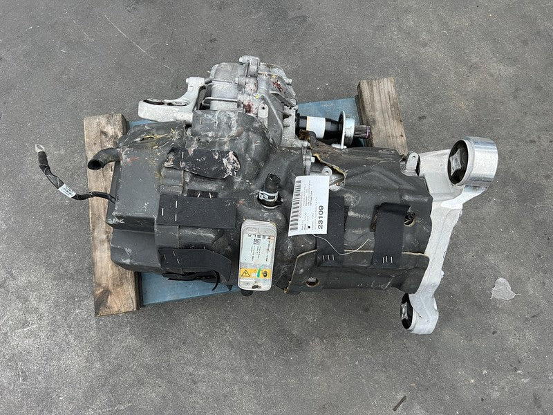 ⭕ 14-18 Model X S Front Drive Unit Electric Engine Motor Inverter 1035