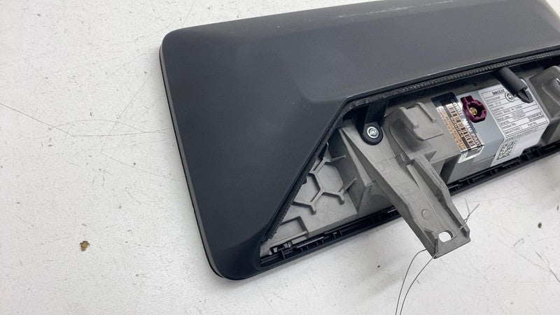 65505A07E68-02 ⭕2021-2023 BMW 530e Dashboard Center Navigation Information Touch Screen Display