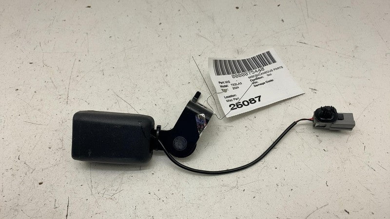 1857740N1C ⭕24-25 Tesla Model 3 Rear Driver Side 2nd Row Seat Belt Buckle Left 1857740-N1-C