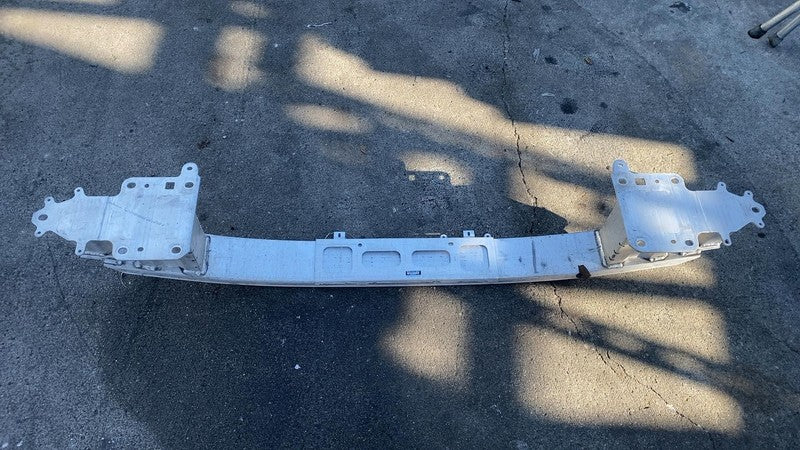 ⭕ 2017-2024 Chrysler Pacifica Front Bumper Reinforcement Impact Bar Assembly OEM
