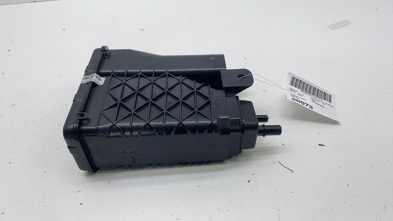 ⭕ 2025 Chevrolet Silverado 1500 Fuel Evaporator Vapor Canister Assembl