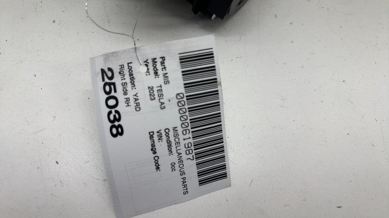 108127901H ⭕ 2017-2023 Tesla Model 3 Front Right 1st Row Seat Belt & Retractor 1081279-01-H