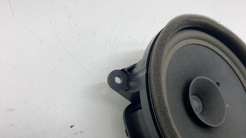 ⭕ 2021-2023 Polestar 2 Rear Left or Right Door Audio Sound Speaker OEM