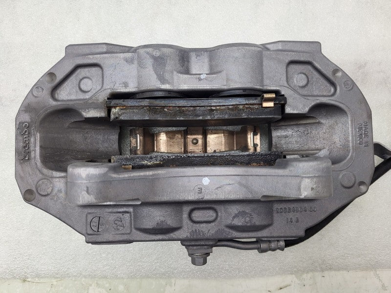 104462200E ⭕17-23 Model 3 Front Passenger Side Caliper + Brake Hose Line Right 1044622-00-E