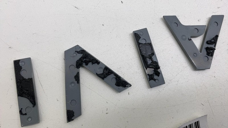 ⭕ 2025 Rivian R1S Nameplate Emblem Trim Badges Applique Letters (SET)