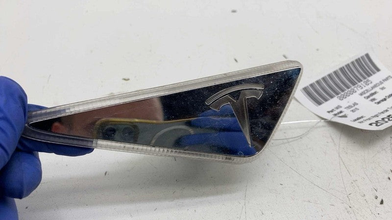 ⭕ 2012-2020 Tesla Model S Front Right Fender Side Marker Light Repeate