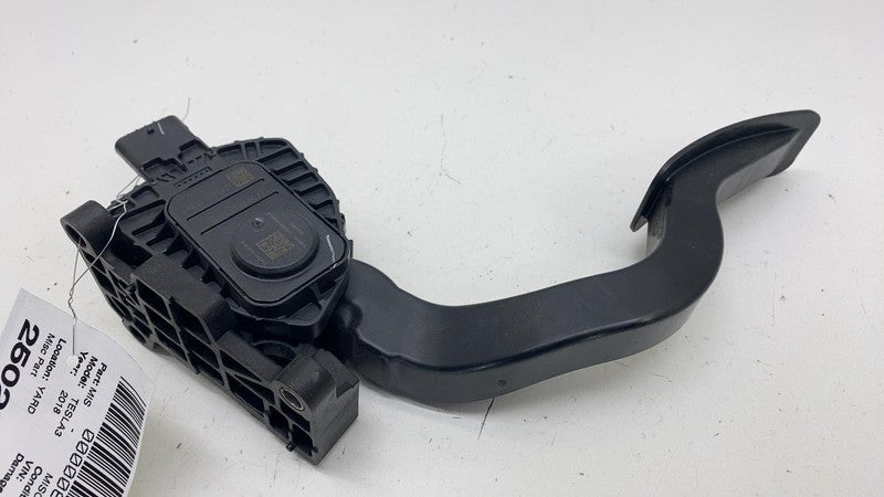 1007769 ⭕ 2017-2023 Tesla Model 3 Front Accelerator Gas Pedal Throttle Sensor Pad OEM