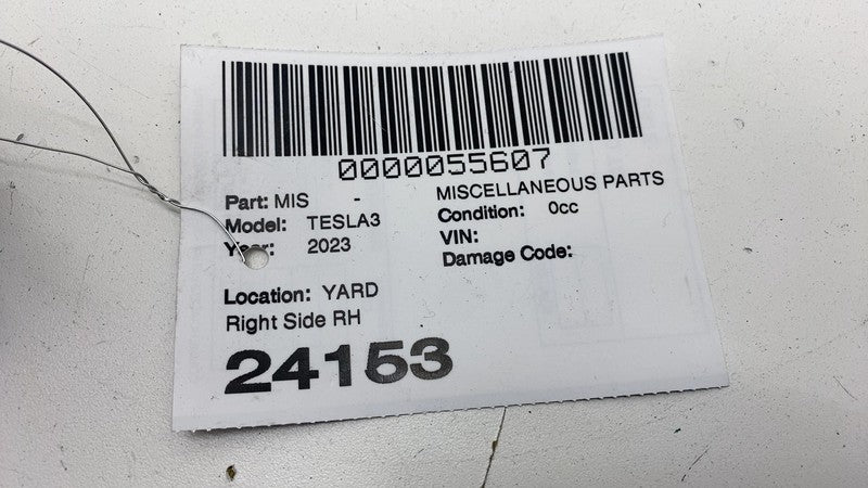 178466200A 2017-2023 Tesla Model 3 Front Passenger Side Audio Tweeter & Speaker Cover Right