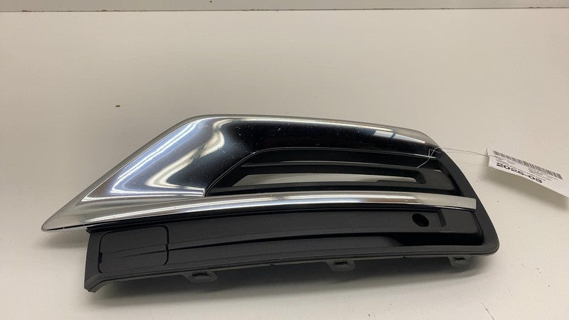 31663519 ⭕ 2019-2023 Volvo  XC90 Front Passenger Side Lower Outer Grille Right 31663844