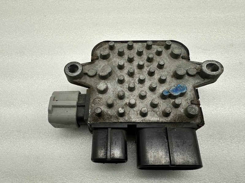 1G041 19700 ⭕ 2012-2020 Tesla Model S Passenger Side Fan Relay Control Module Unit Right RH