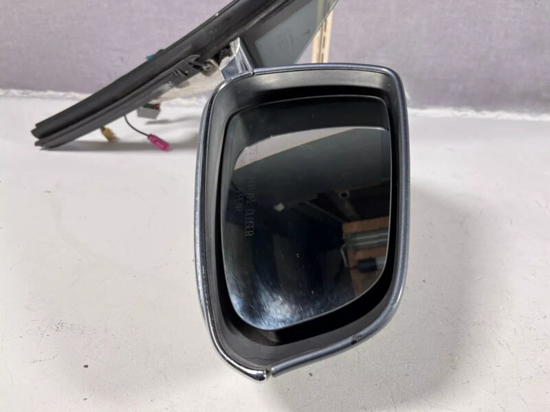 E6 43R-001074 2012-2015 Tesla Model S MS Front Passenger Exterior Rear View Door Mirror Right
