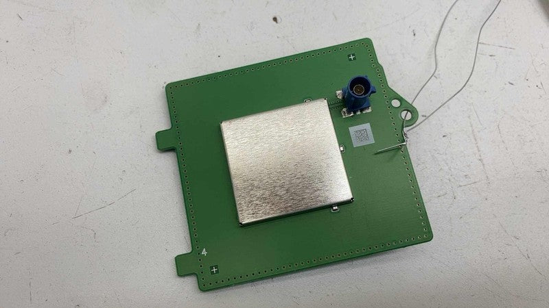 ⭕ 20-24 Model Y Windshield Triple Camera GPS Nav Antenna Module OEM 10