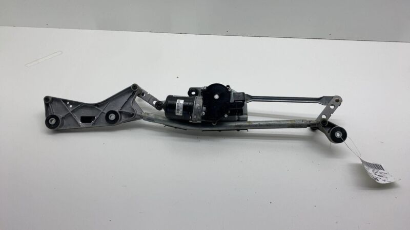 A1668202740 12-19 Mercedes-Benz GLE350 Front Windshield Wiper Transmission Linkage & Motor