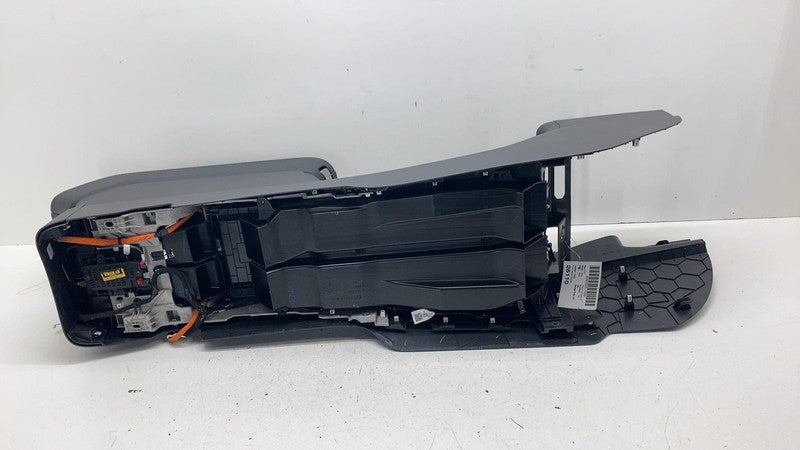 PT00242971C ⭕ 2025 Rivian R1S Front Floor Center Console Unit Black w/ Armrest Assembly OEM