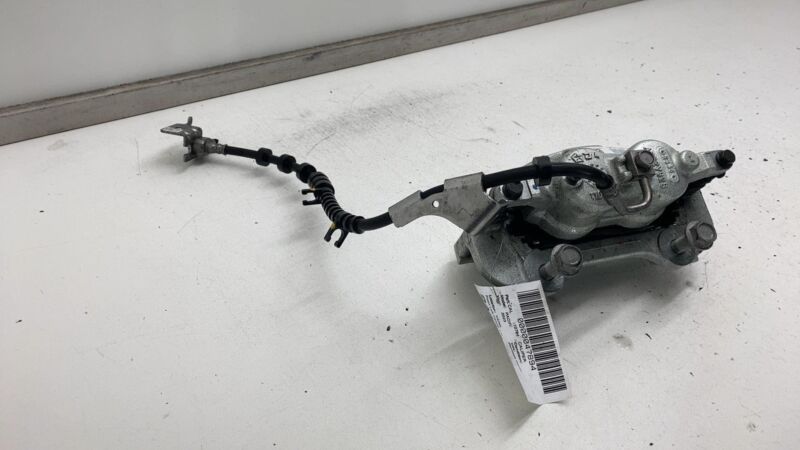 2021-2024 Chrysler Pacifica Front Driver Side Caliper w/ Brake Hose Line Left LH