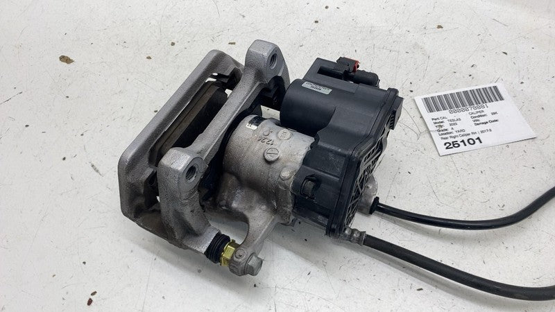 ⭕ 2017-2025 Tesla Model 3 Rear Right Caliper + Brake Hose Line BASE 10