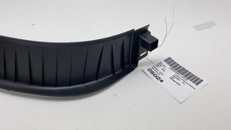 PT00001388 ⭕ 2022-2024 Rivian R1T Rear C-Pillar Trim Panel Cover Lower Right OEM PT00001388