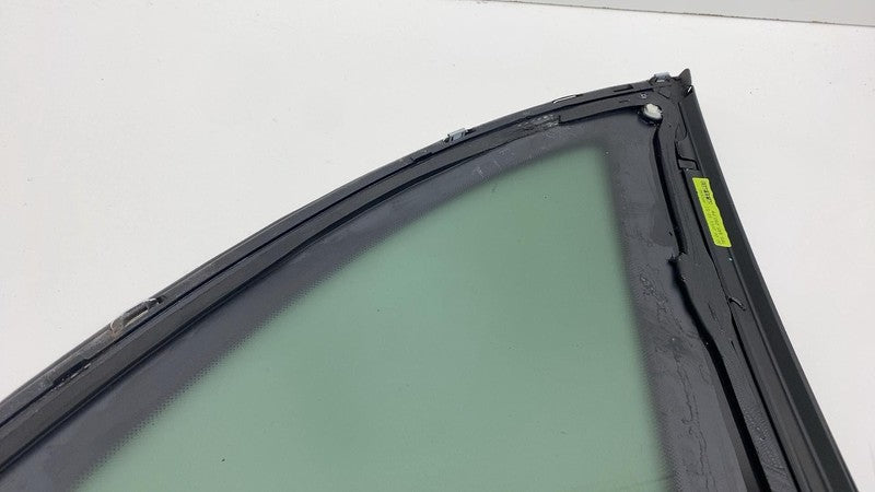 7P5845297 2011-2018 Porsche Cayenne Rear Driver Side Quarter Corner Window Glass Left LH