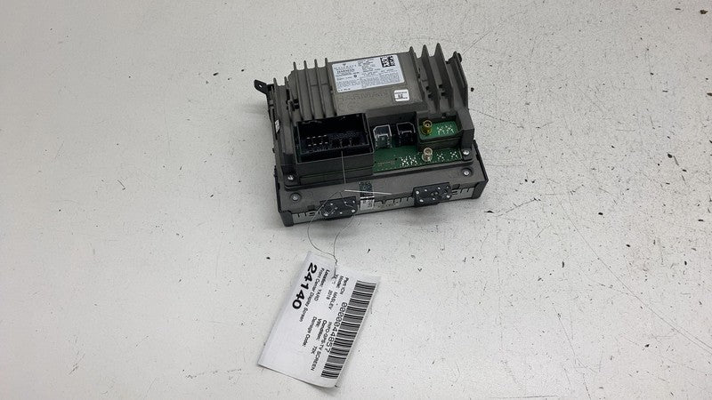 ⭕ 2017-2022 Maserati Levante Radio Display Screen Monitor and Receiver