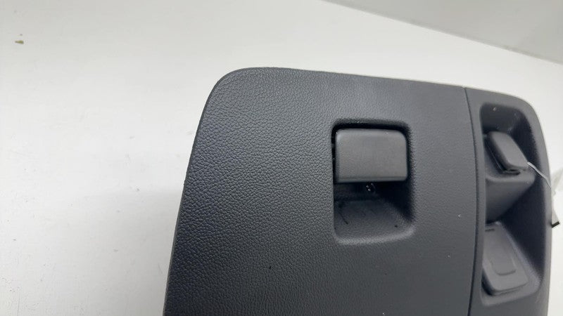 23177892 ⭕ 2015-2018 Chevy Silverado 1500 Instrumental Panel Center Compartment 23177892