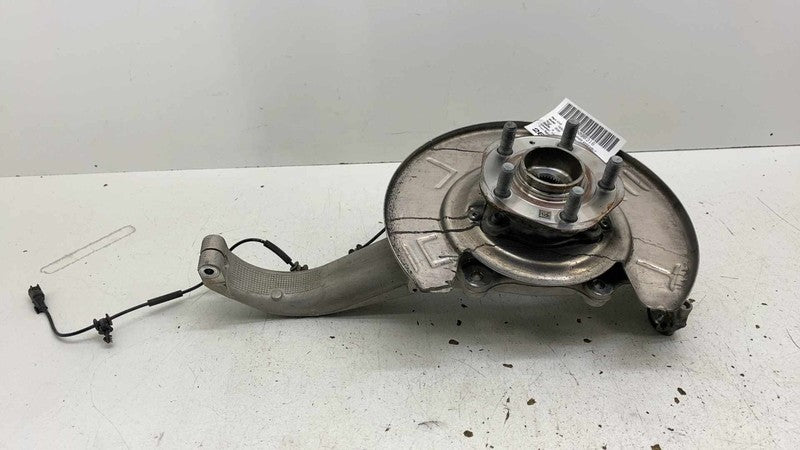 ⭕ 17-23 Model 3 Front Right Spindle Knuckle w/ Hub (150mm Driven) 1044