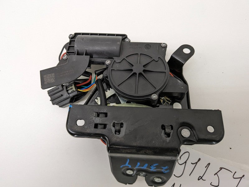 ⭕ 20-25 Model Y Rear Liftgate Tailgate Decklid Lock Latch Actuator 150
