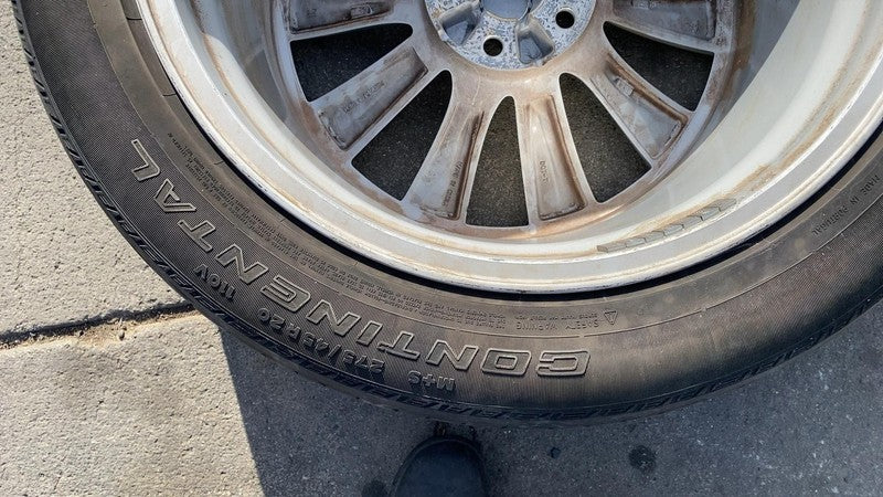 ⭕ 16-20 Model X Rear Wheel Rim 20 x 9.5J + 40MM w/ Continental Tire 10