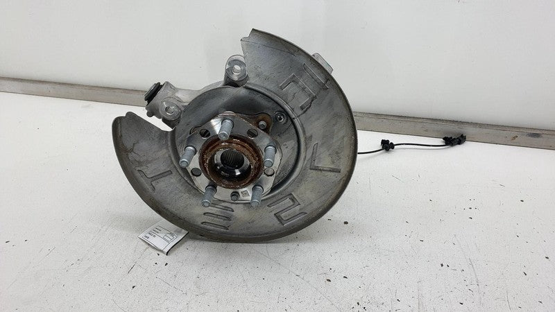 ⭕ 20-24 Model Y Rear Right Spindle Knuckle w/ Wheel Hub & Shield 11884