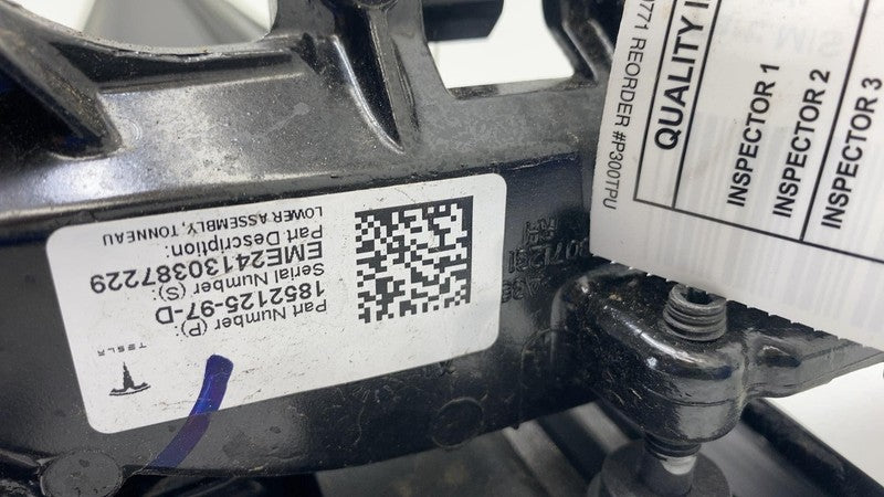 ⭕ 24-25 Tesla Cybertruck Lower Tonneau Horizontal Guide Rail Trim 1852