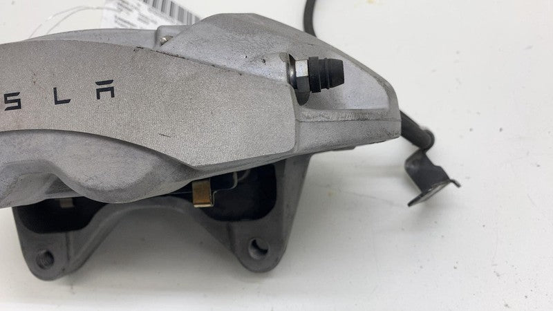 104462200E 2017-2023 Tesla Model 3 M3 Front Passenger Side Caliper w/ Brake Hose Line Right