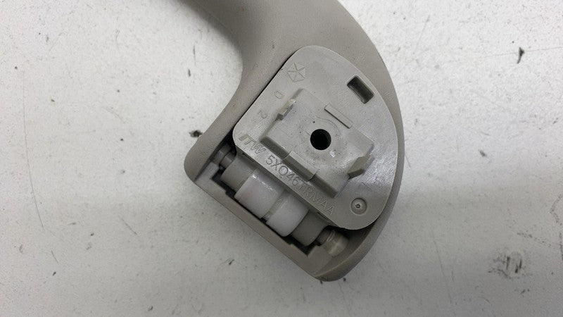 5XQ46TRMAA ⭕ 17-24 Chrysler Pacifica Headliner Left or Right Roof Grip Handle 5XQ46TRMAA