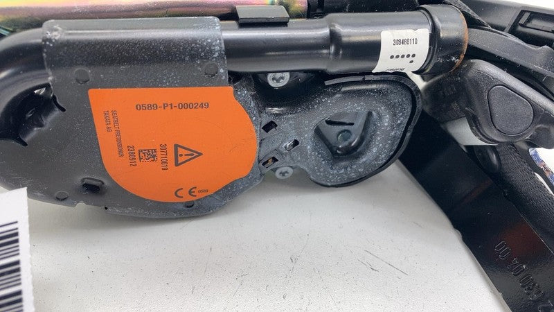 0589-P1-000249 ⭕ 2014-2015 Mercedes-Benz B Electric Drive Front Left Seatbelt & Retractor Assy