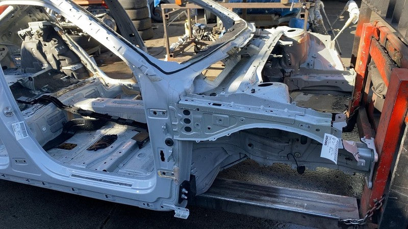 ⭕ 2022-2024 Polestar 2 Front Passenger Side Structural Frame Horn Cuto