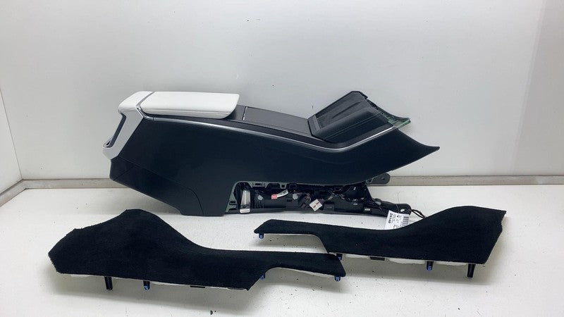 1564500-95-C ⭕ 21-24 Model X Front Center Console Storage Carrier w/ Side Panel 1564500-95-C