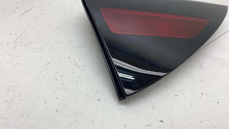 1715105-00-B ⭕24-25 Tesla Model 3 Right Door Cover Charge Port Reflector Trim RH 1715105-00-B