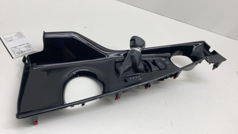 ⭕ 18-22 Toyota C-HR Transmission Gear Shifter Gaiter & Surround Trim Auto CVT