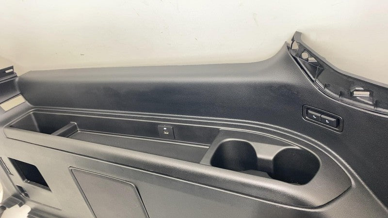 ⭕ 20-23 Lincoln Navigator Rear Driver Side Quarter Panel Lower Trim Co