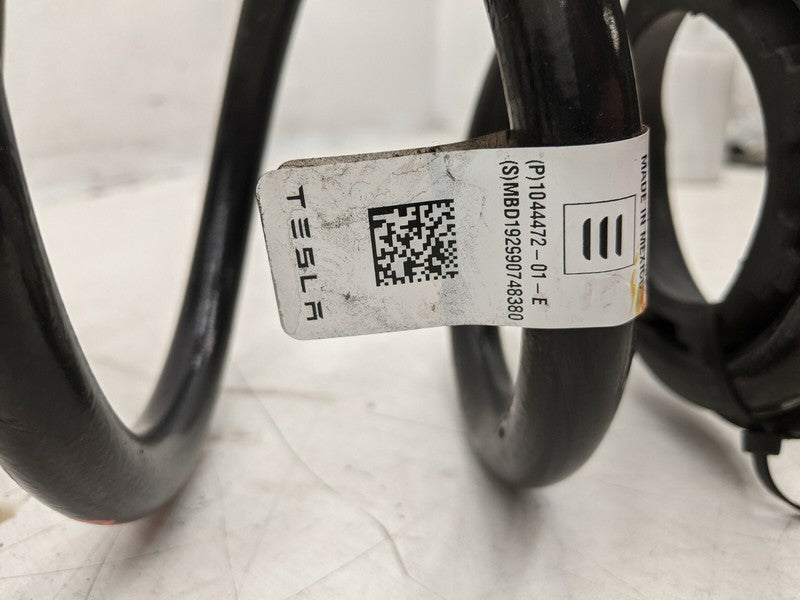 104447201E ⭕ 2017-2023 Tesla Model 3 M3 Rear Left Suspension Coil Spring Assy 1044472-01-E