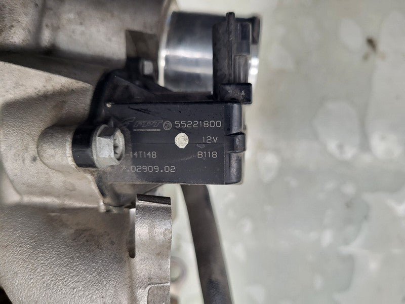 ⭕ 2013-2020 Maserati Ghibli Driver Side Engine Turbocharge Exhaust Man