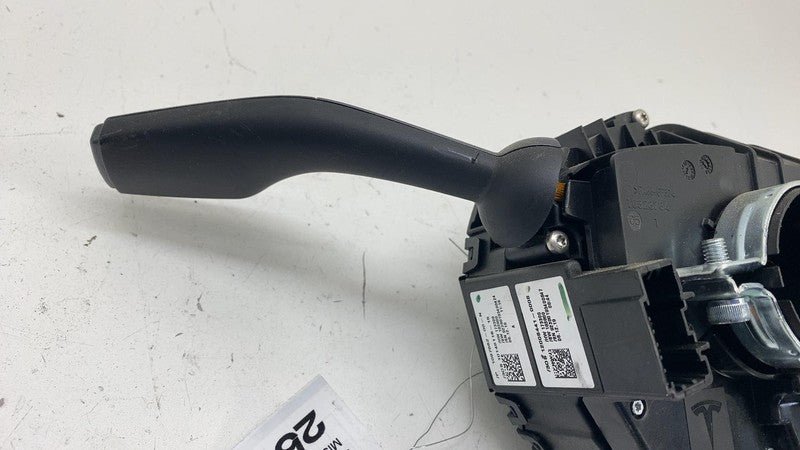⭕ 17-23 Model 3 Y Wiper Turn Signal Headlight Flasher Combo Switch 109