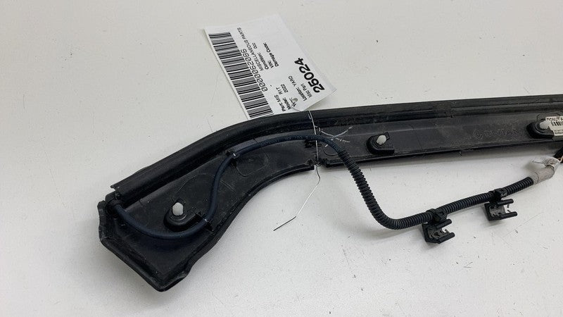 ⭕ 22-24 Rivian R1T Front Driver Side Hood Drip Trim Molding Left LH PT