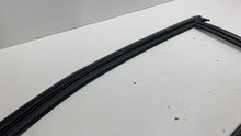 ⭕ 21-23 Polestar 2 Rear Right Door Window Weatherstrip w/ Trim Molding 31689731